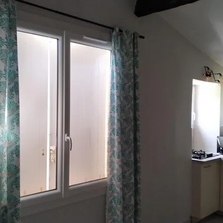 Charmante Petite Maison A L'éntrée De Tropez *