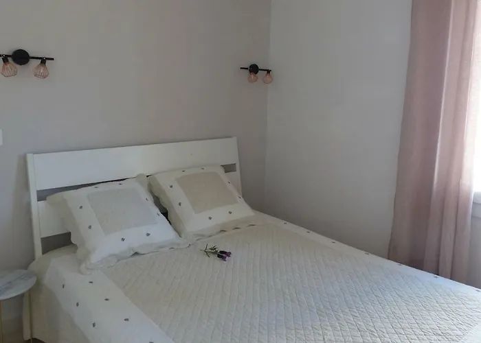 Charmante Petite Maison A L'entree De Tropez *